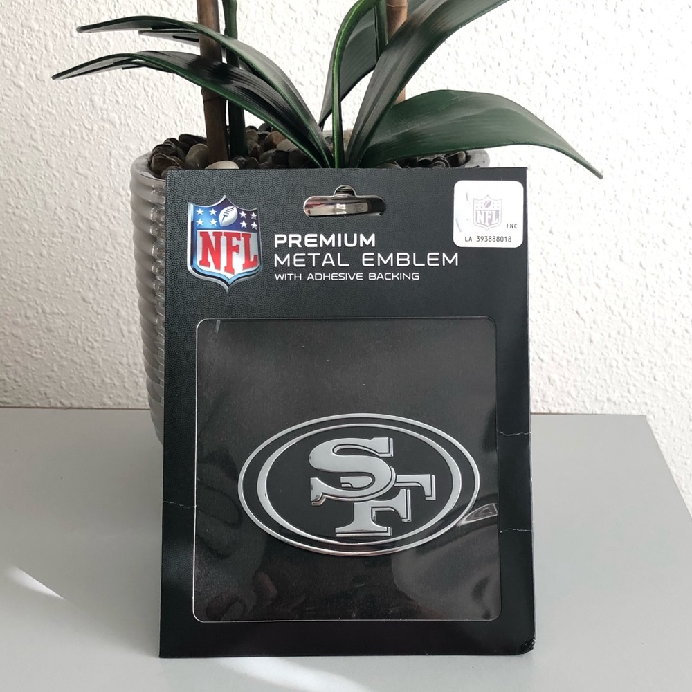 NEW! NFL SAN FRANCISCO 49ers Metal Emblem